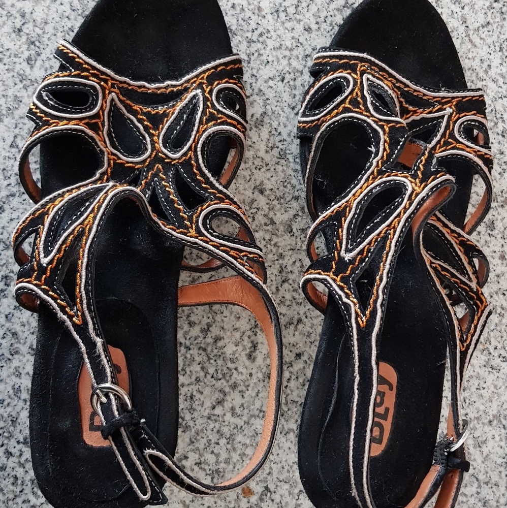 Chic Italian Leather Sandals Heels Orange Black Size 37 Size 7